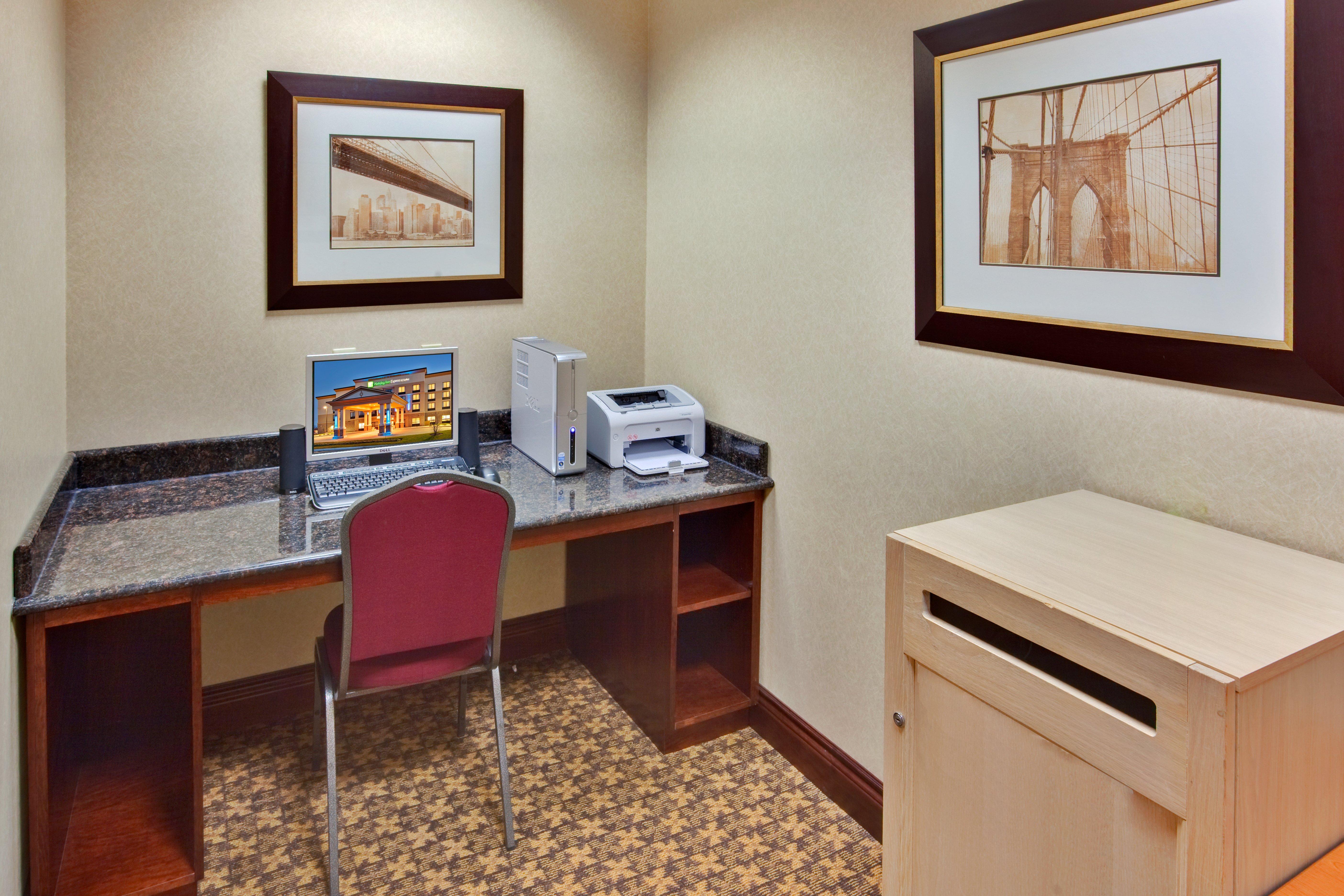 Holiday Inn Express Hotel & Suites Brockville By Ihg Esterno foto