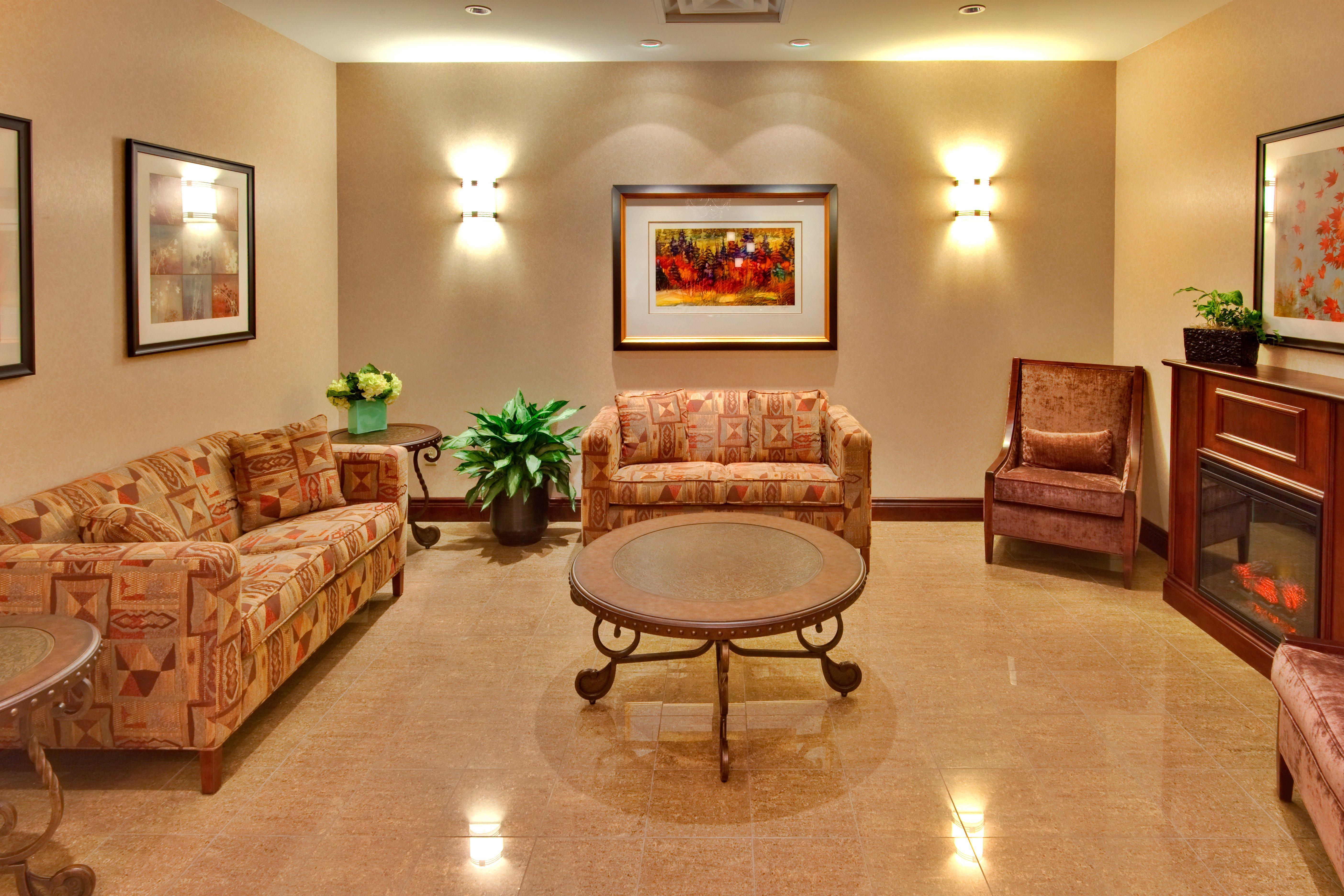 Holiday Inn Express Hotel & Suites Brockville By Ihg Esterno foto