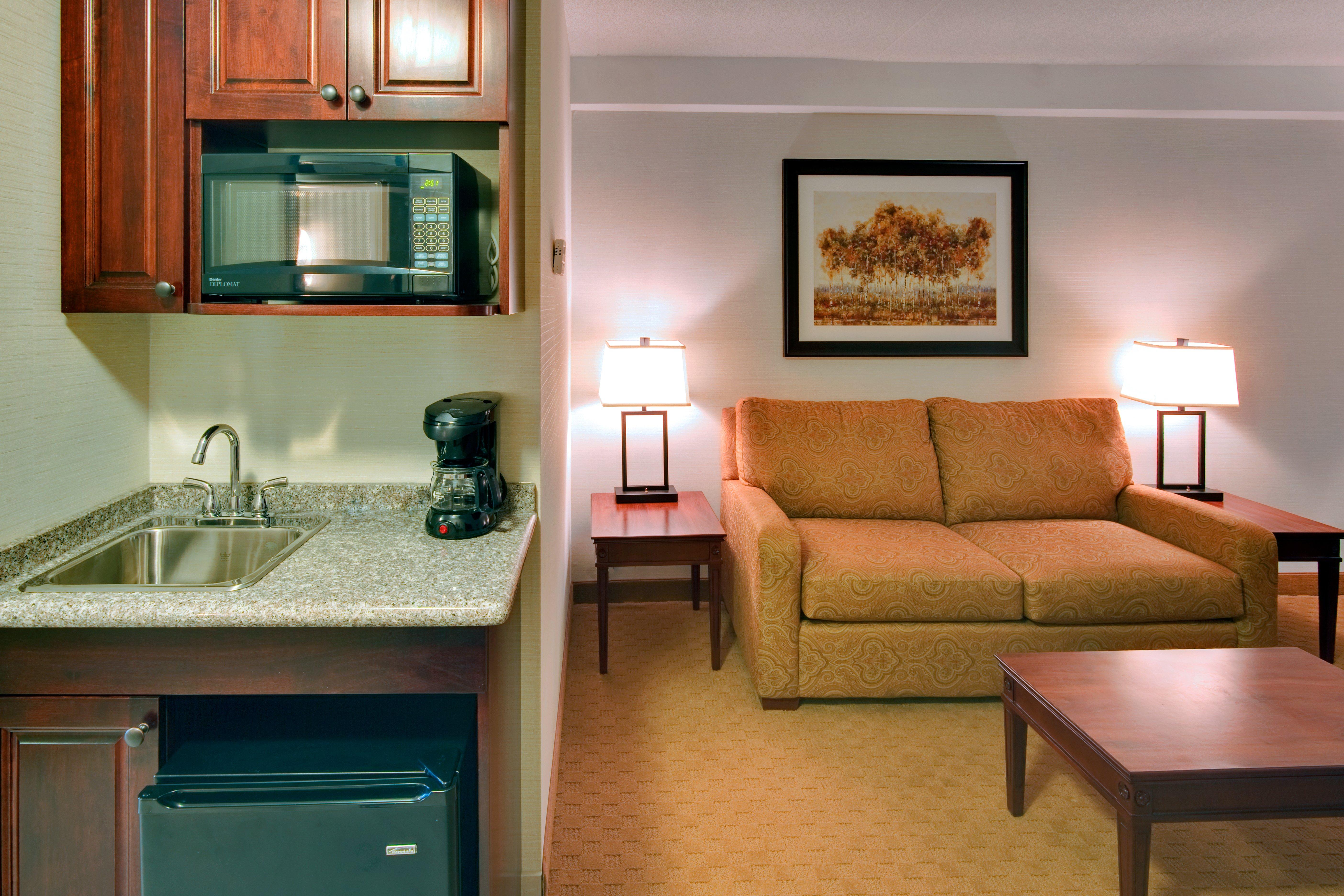 Holiday Inn Express Hotel & Suites Brockville By Ihg Esterno foto