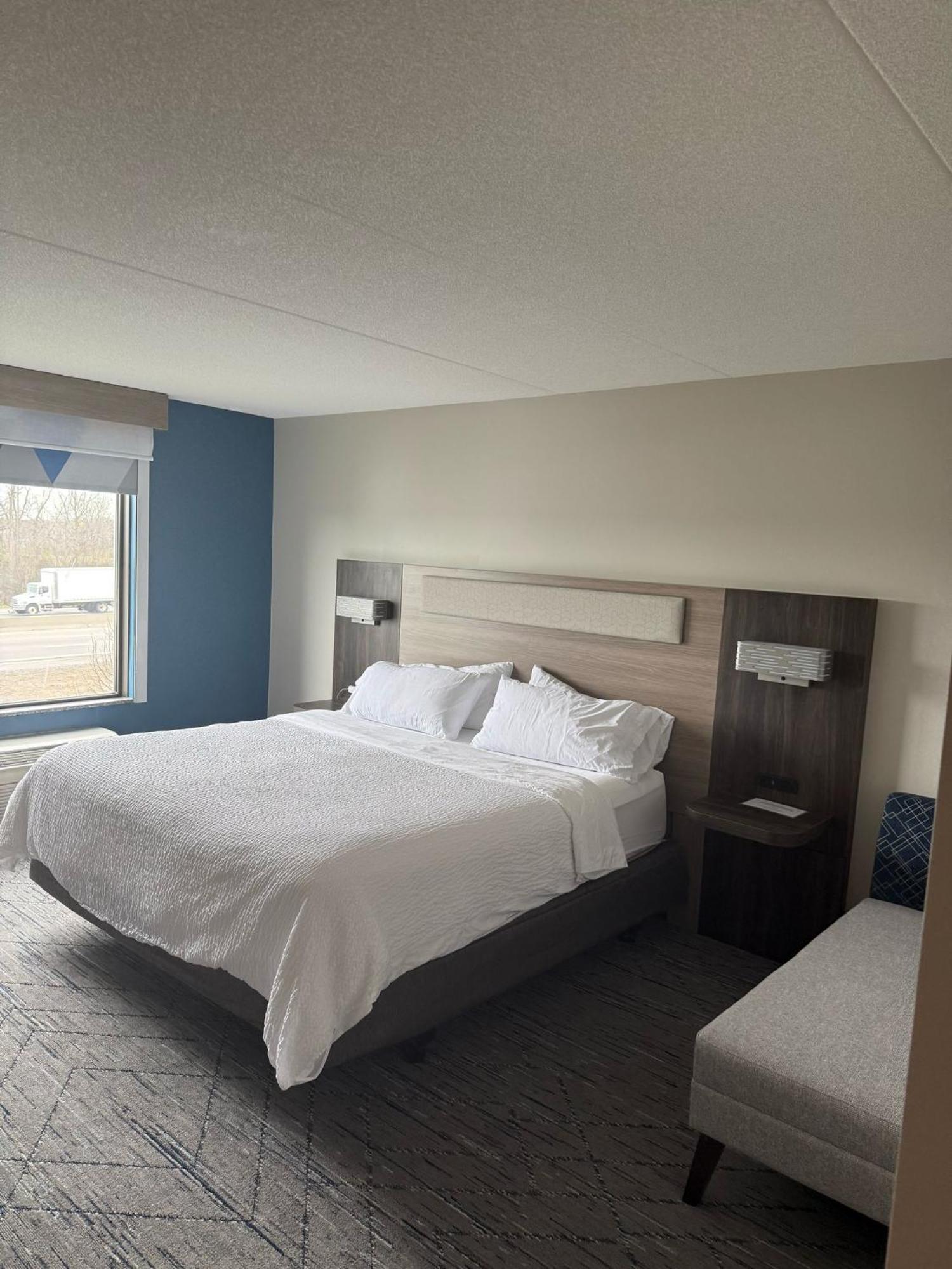 Holiday Inn Express Hotel & Suites Brockville By Ihg Esterno foto